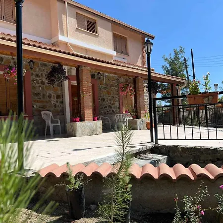 Villa Aura By Agroholidays